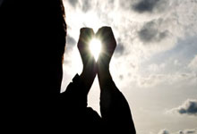 九游:姚明一家三口现身!14岁女儿盛装出席,身高比妈妈高,超过1米90.